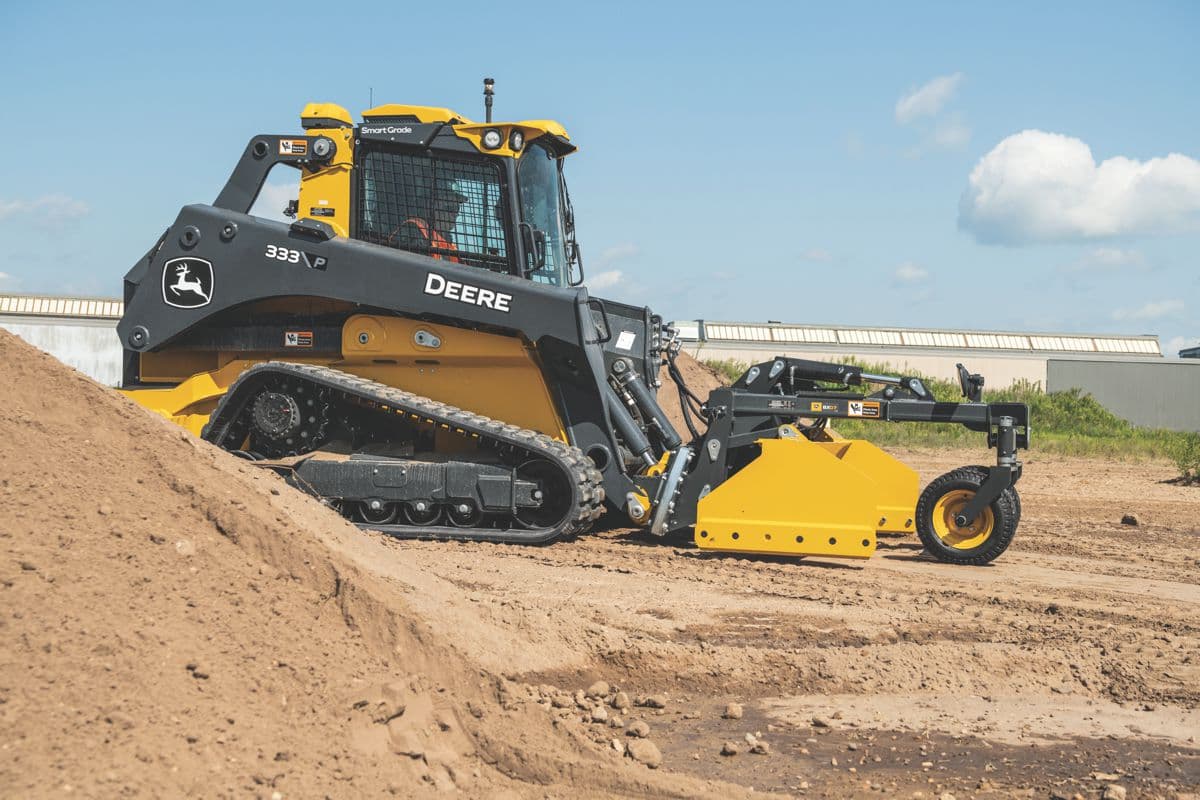 John Deere lansează lamele SmartGrade BX07/BX08 pentru 333 și 335 P‑Tier